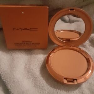 MAC Sunstruck Bronzer Medium Golden